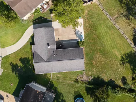 View/Area - 323 Wembley Ln, Manchester, MO 63021 photo 2 of 5