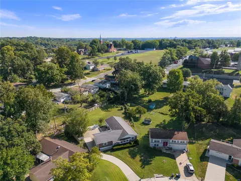 View/Area - 323 Wembley Ln, Manchester, MO 63021 photo 5 of 5