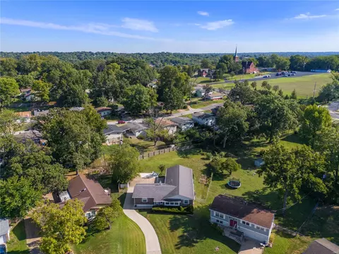 View/Area - 323 Wembley Ln, Manchester, MO 63021 photo 4 of 5