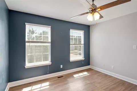 Bedroom - 431 Briarchase Pl, O'fallon, MO 63367 photo 6 of 8