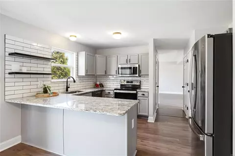 Kitchen - 431 Briarchase Pl, O'fallon, MO 63367 photo 1 of 4