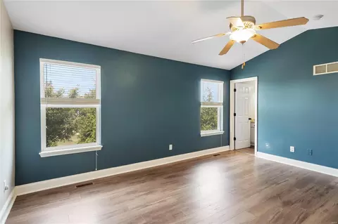 Bedroom - 431 Briarchase Pl, O'fallon, MO 63367 photo 2 of 8