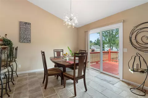 4 Queen Cir, O'fallon, MO 63366 photo 8