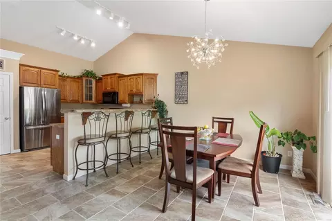 4 Queen Cir, O'fallon, MO 63366 photo 9