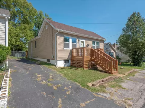 9932 Meadow Ave, Saint Louis, MO 63125