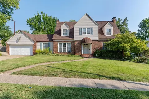 17 Royal Ave, Saint Louis, MO 63135