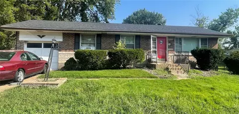 1339 Fargo, Ferguson, MO 63135