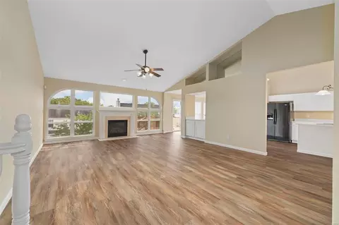 Living - 405 Valley Spring Dr, O'fallon, MO 63366 photo 1 of 7