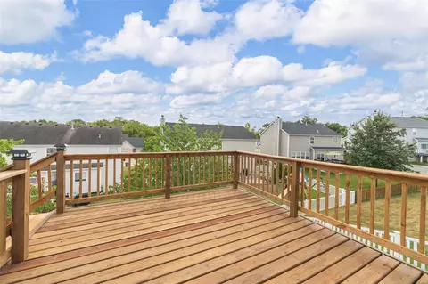 Exterior - 405 Valley Spring Dr, O'fallon, MO 63366 photo 6 of 6