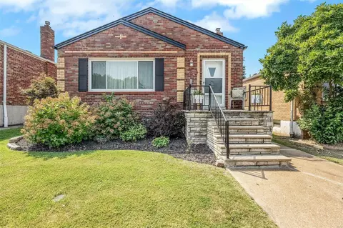 5612 Marquette Ave, Saint Louis, MO 63139