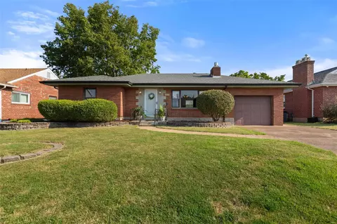 5959 Keith Pl, Saint Louis, MO 63109