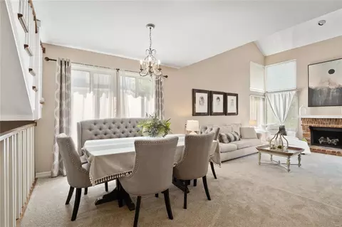 Dining - 639 Highview Circle Dr, Ballwin, MO 63021 photo 1 of 3