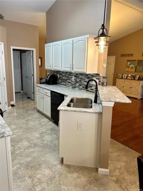 21 Piepers Glen Ct #22B, O'fallon, MO 63366 photo 8