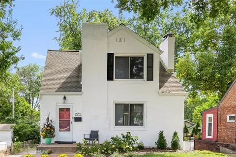 1032 N Woodlawn, Kirkwood, MO 63122