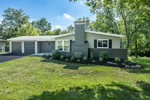 2540 Saint Giles Rd, Saint Louis, MO 63122