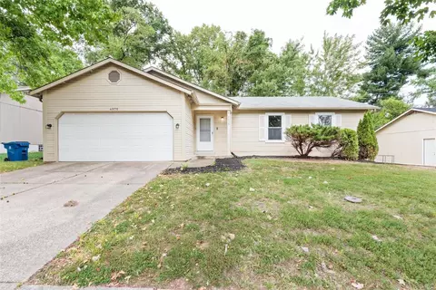 4975 Evelynaire Dr, Black Jack, MO 63033