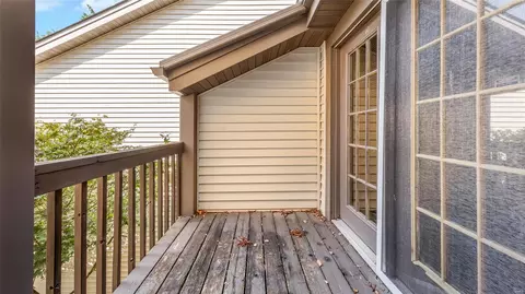 Exterior - 12933 Autumn Fields Ct, Saint Louis, MO 63146 photo 4 of 6