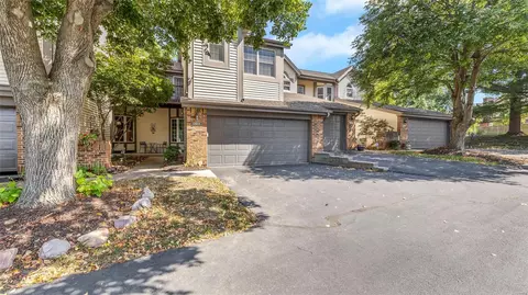 Exterior - 12933 Autumn Fields Ct, Saint Louis, MO 63146 photo 2 of 6