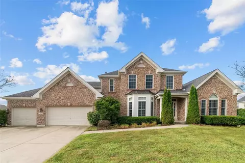 742 Oriental Lily Dr, O'fallon, MO 63366