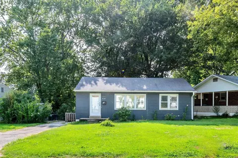 4119 Belfore Dr, Saint Louis, MO 63121