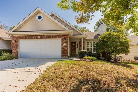 13103 Walden Woods Ct, Saint Louis, MO 63146