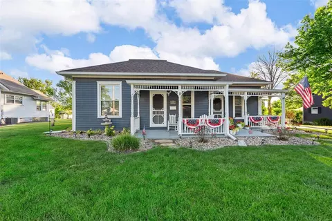 609 S Linn Ave, Wentzville, MO 63385