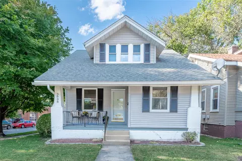 3535 Cambridge Ave, Saint Louis, MO 63143