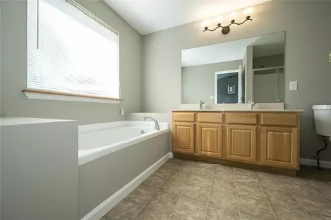 369 Pearson Ct, Saint Charles, MO 63304 photo 25