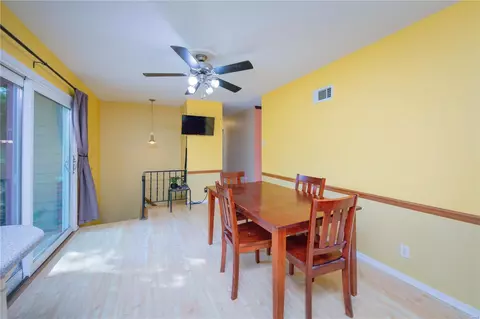 Dining - 1306 Wyncrest Dr, Ballwin, MO 63011 photo 3 of 3
