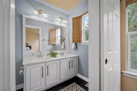 Bath - 1425 Quiver Dr, O'fallon, MO 63366 photo 1 of 5