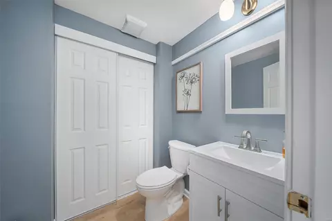Bath - 1425 Quiver Dr, O'fallon, MO 63366 photo 5 of 5