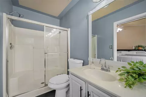 Bath - 1425 Quiver Dr, O'fallon, MO 63366 photo 3 of 5