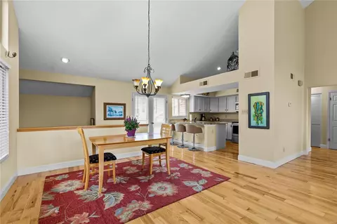 Dining - 1858 Ridgeview Circle Dr, Ballwin, MO 63021 photo 1 of 2
