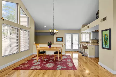 Dining - 1858 Ridgeview Circle Dr, Ballwin, MO 63021 photo 2 of 2