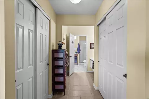 Entry Way - 1858 Ridgeview Circle Dr, Ballwin, MO 63021 photo 4 of 4