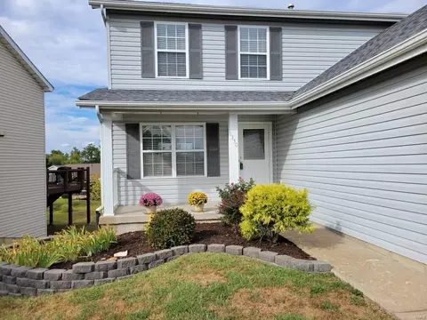 1330 Flintshire Ln, Lake Saint Louis, MO 63367