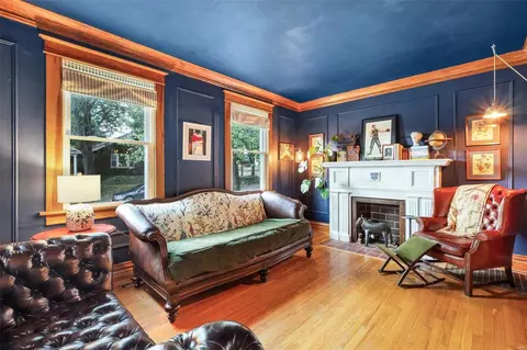 1908 Mitchell Pl, Saint Louis, MO 63139 photo 9