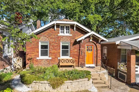 1908 Mitchell Pl, Saint Louis, MO 63139 photo 3