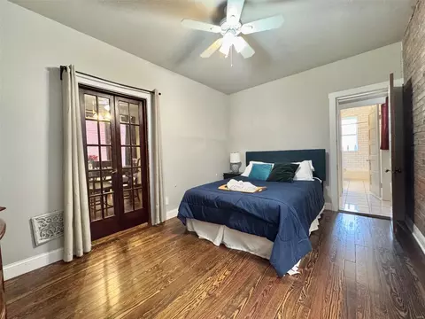 Bedroom - 3473 S Spring Ave, Saint Louis, MO 63116 photo 2 of 2