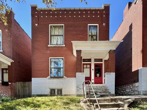 Exterior - 3473 S Spring Ave, Saint Louis, MO 63116 photo 2 of 9