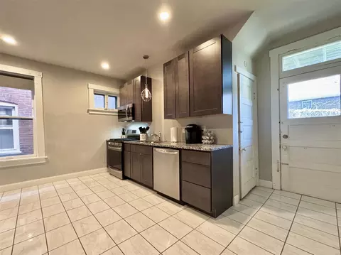 Kitchen - 3473 S Spring Ave, Saint Louis, MO 63116 photo 2 of 6