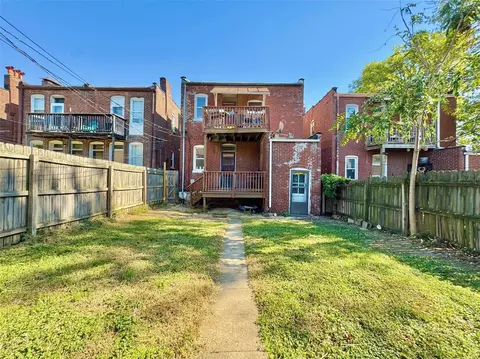 Exterior - 3473 S Spring Ave, Saint Louis, MO 63116 photo 8 of 9