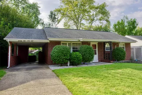7348 Coronado Ave, Saint Louis, MO 63116