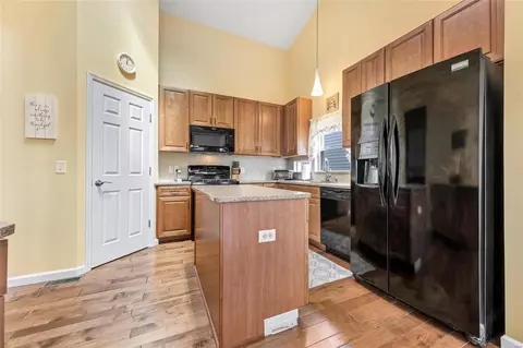 165 Blue Water Dr, St Peters, MO 63366 photo 18
