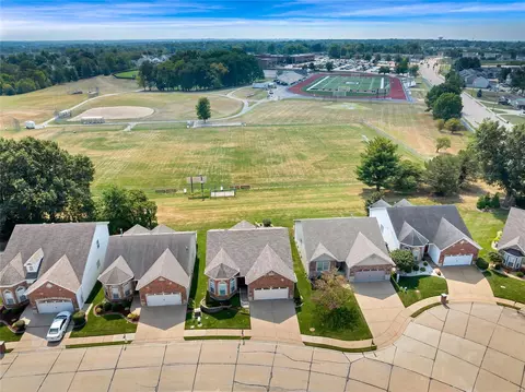 165 Blue Water Dr, St Peters, MO 63366 photo 39