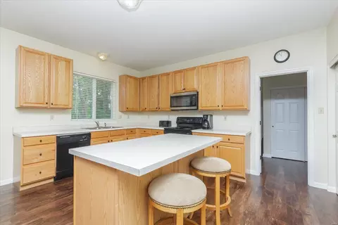 2449 Dunheath Ln, O'fallon, MO 63368 photo 3
