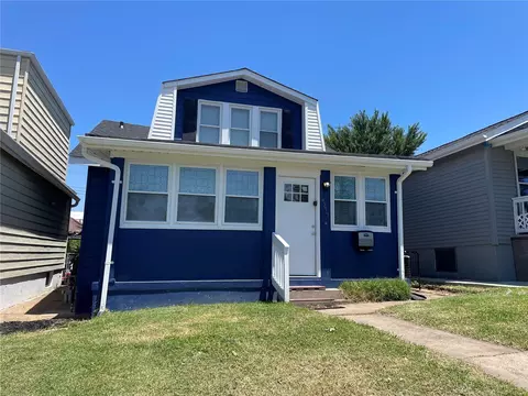 4339 Potomac St, Saint Louis, MO 63116