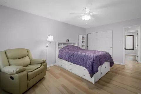 Bedroom - 6 Sunset Ln, Saint Peters, MO 63376 photo 3 of 6