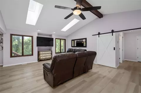 Other - 6 Sunset Ln, Saint Peters, MO 63376 photo 2 of 13