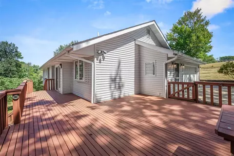 Exterior - 6 Sunset Ln, Saint Peters, MO 63376 photo 9 of 16
